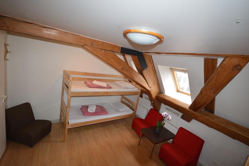 Doma Hostel Riga Exterior photo