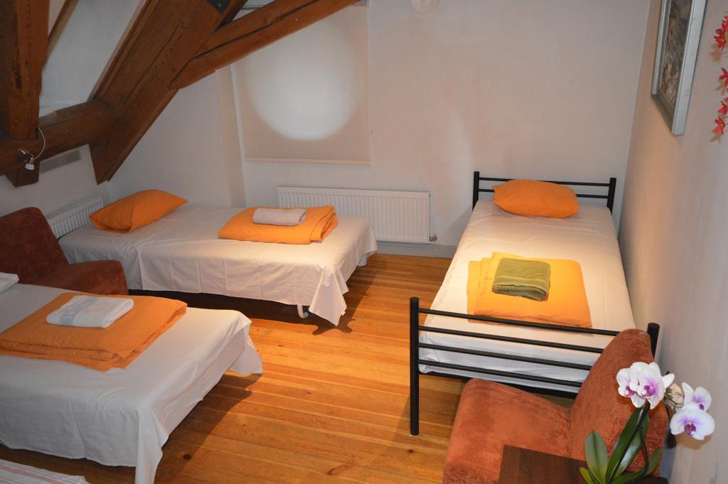Doma Hostel Riga Exterior photo