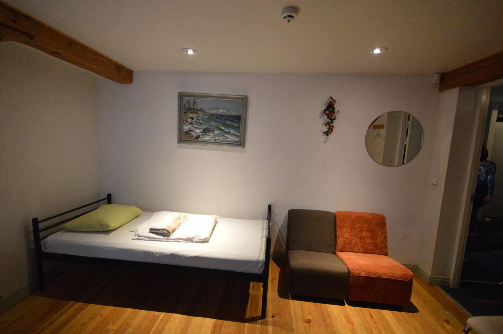 Doma Hostel Riga Exterior photo