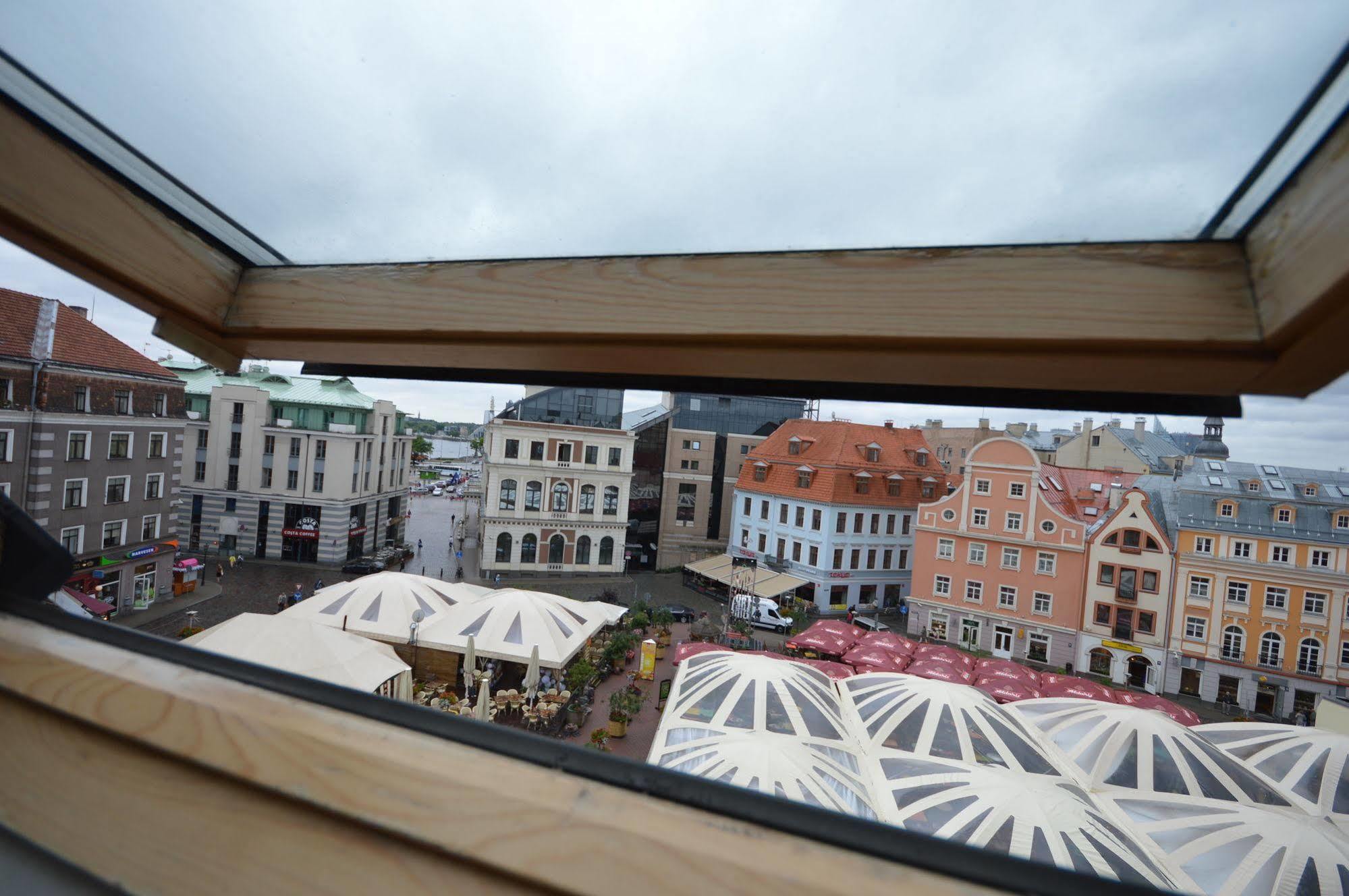 Doma Hostel Riga Exterior photo
